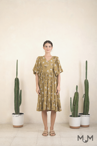Mini, Midi, Maxi: Beyonce Midi Dress
