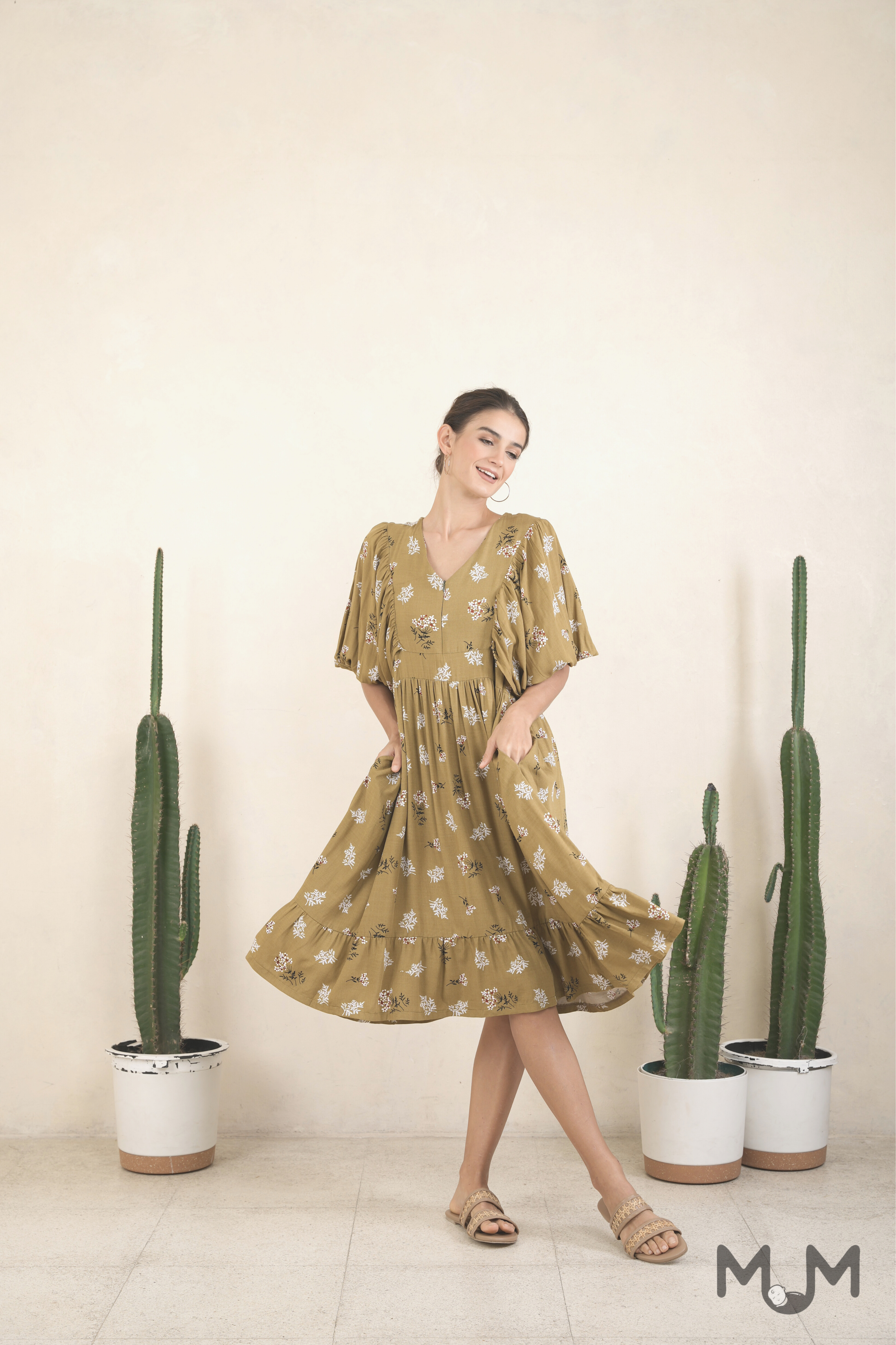 Mini, Midi, Maxi: Beyonce Midi Dress