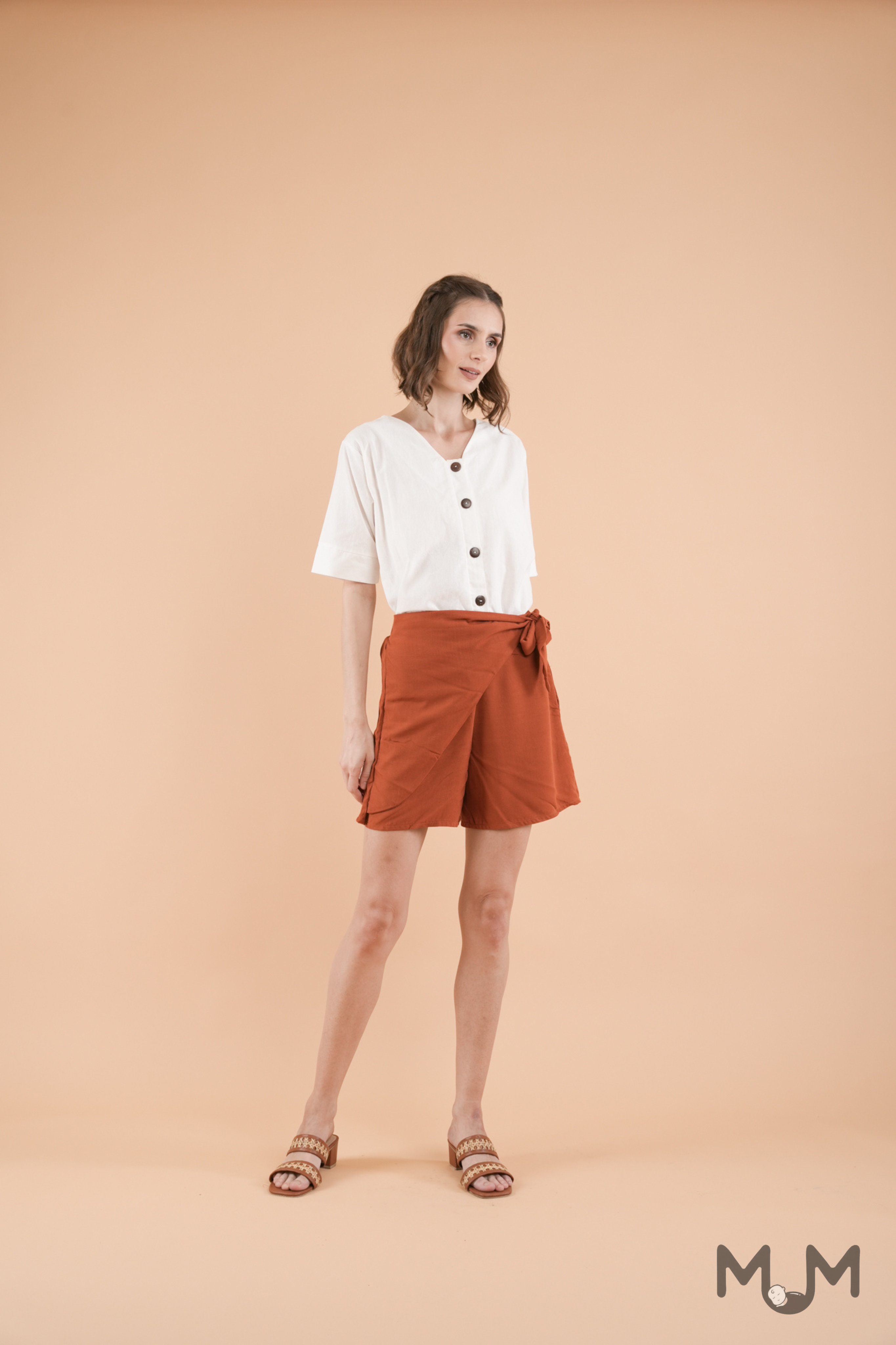 Bottoms: Conolly Skorts