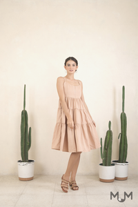 Mini, Midi, Maxi: Phoebe Midi Dress