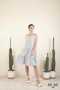 Mini, Midi, Maxi: Belle Midi Dress
