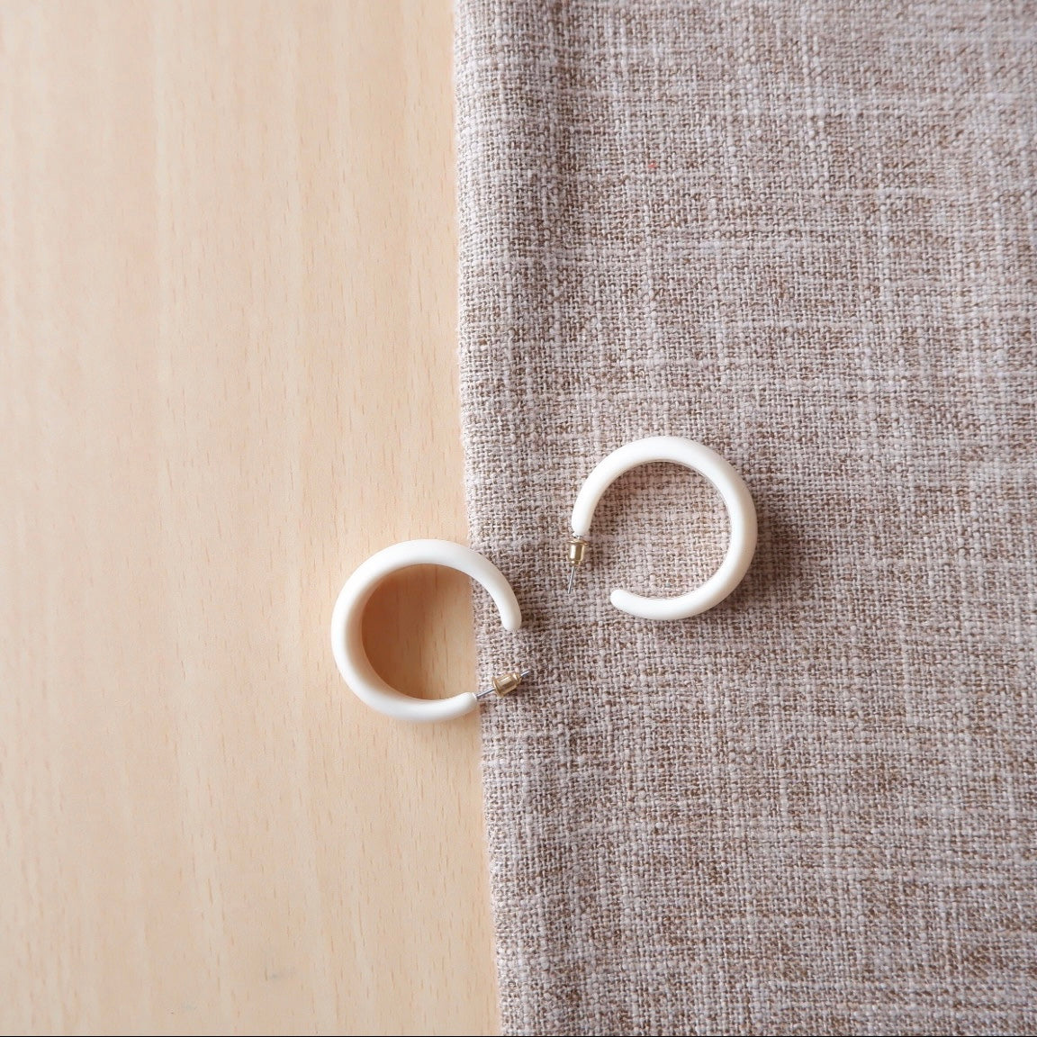 MUM x RPB 7: Hoop Earrings