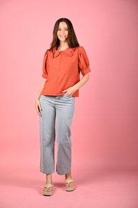 Femme 2: Miriam Top