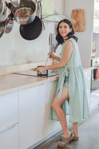 MUM x RPB 7: Madeline Chambray Multi-Purpose Side-Laso Apron/Breastfeeding Cover Pinafore