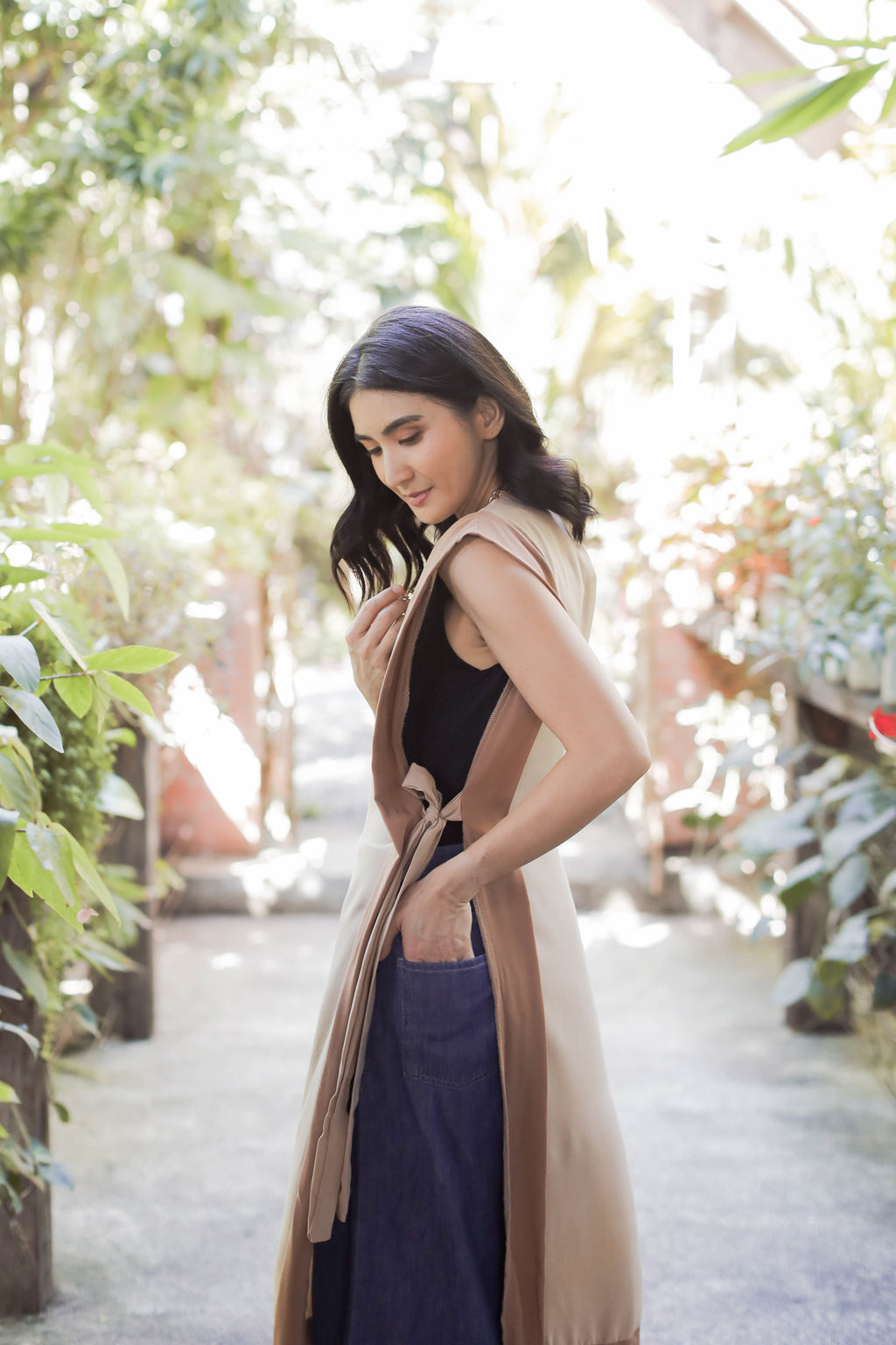 MUM x RPB 7: Sara Two-tone Side-Laso Long Vest/ Breastfeeding Cover