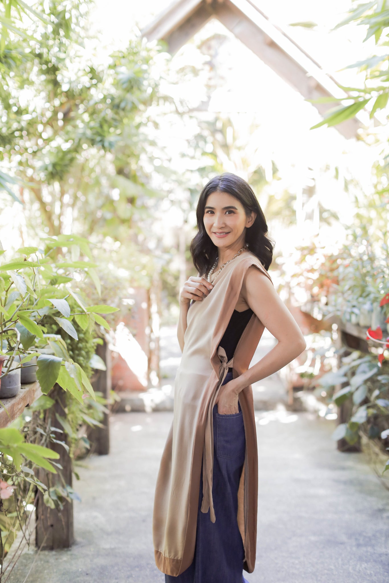 MUM x RPB 7: Sara Two-tone Side-Laso Long Vest/ Breastfeeding Cover