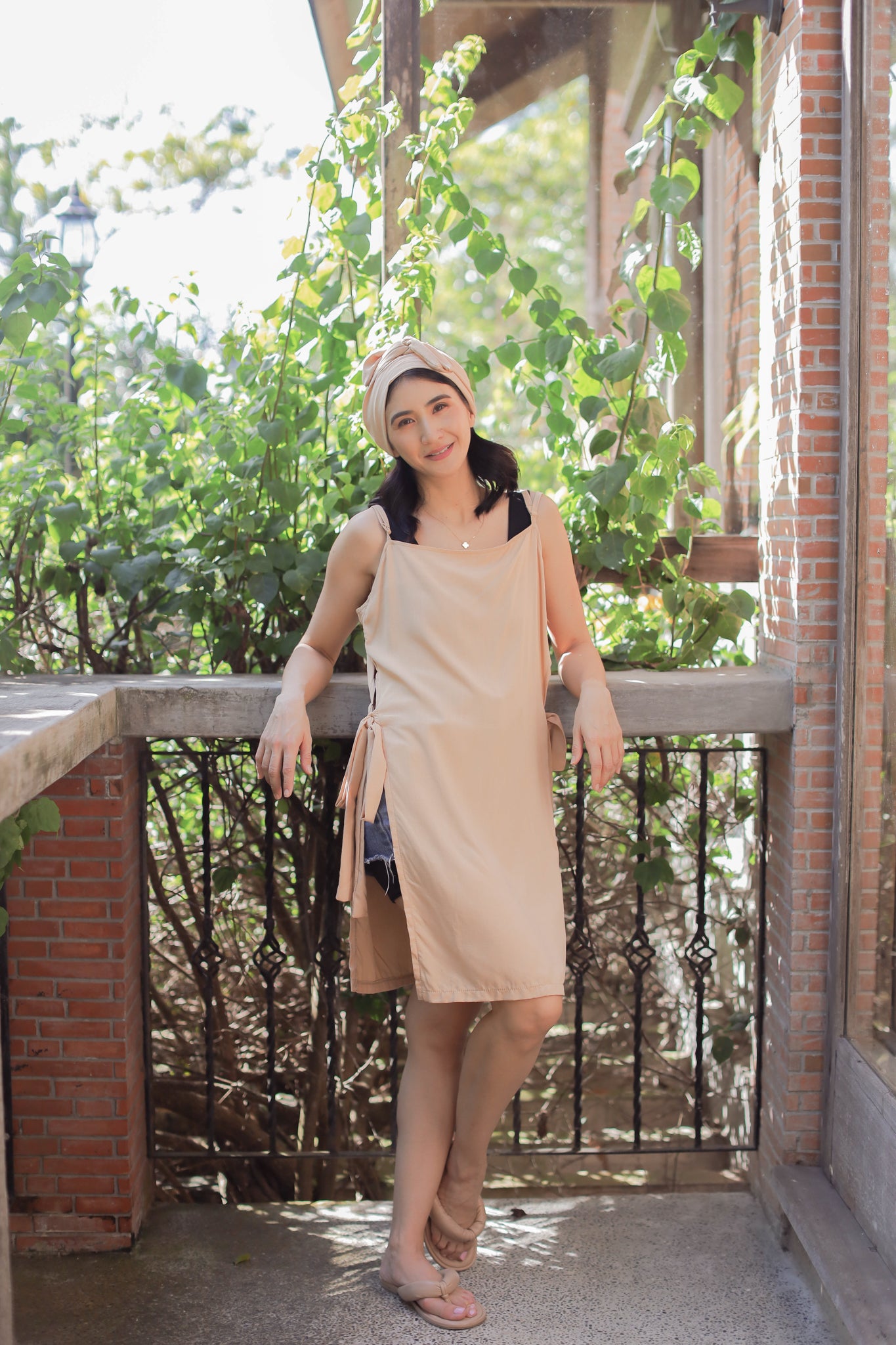 MUM x RPB 7: Joei Spaghetti with Adjustable Straps Side-Laso Long Vest/ Breastfeeding Cover with Headtie