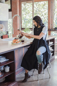MUM x RPB 7: Madeline 100% Cotton Multi-Purpose Side-Laso Apron/Breastfeeding Cover Pinafore