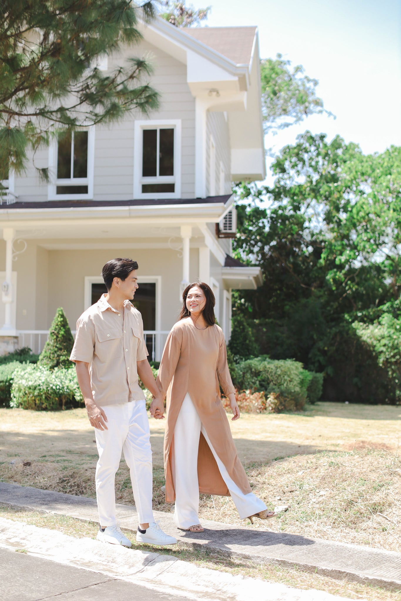 MUM x LQA 3: Jade Long Top with Slit