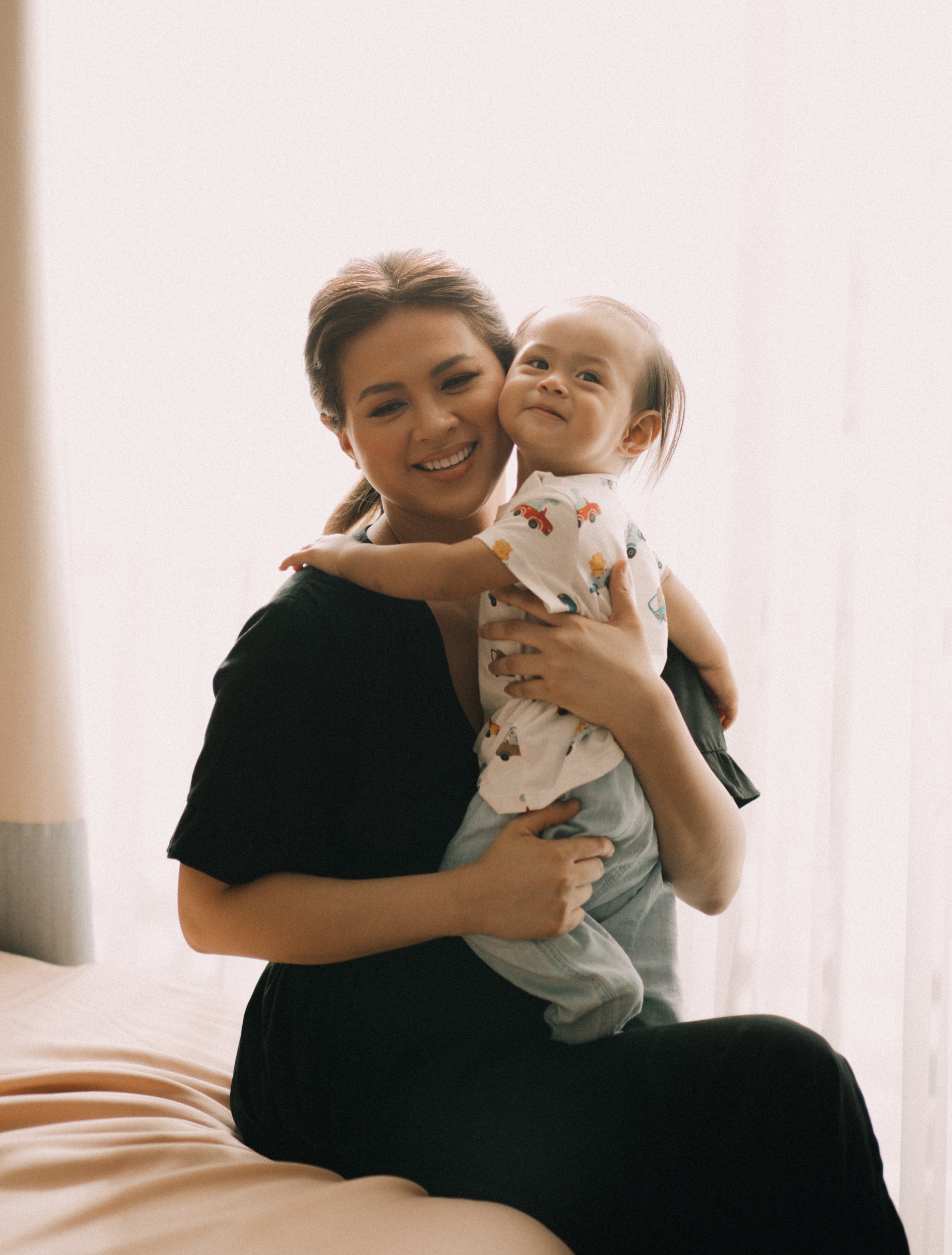 MUM x LQA: Tamera Dress with Cinched Waist