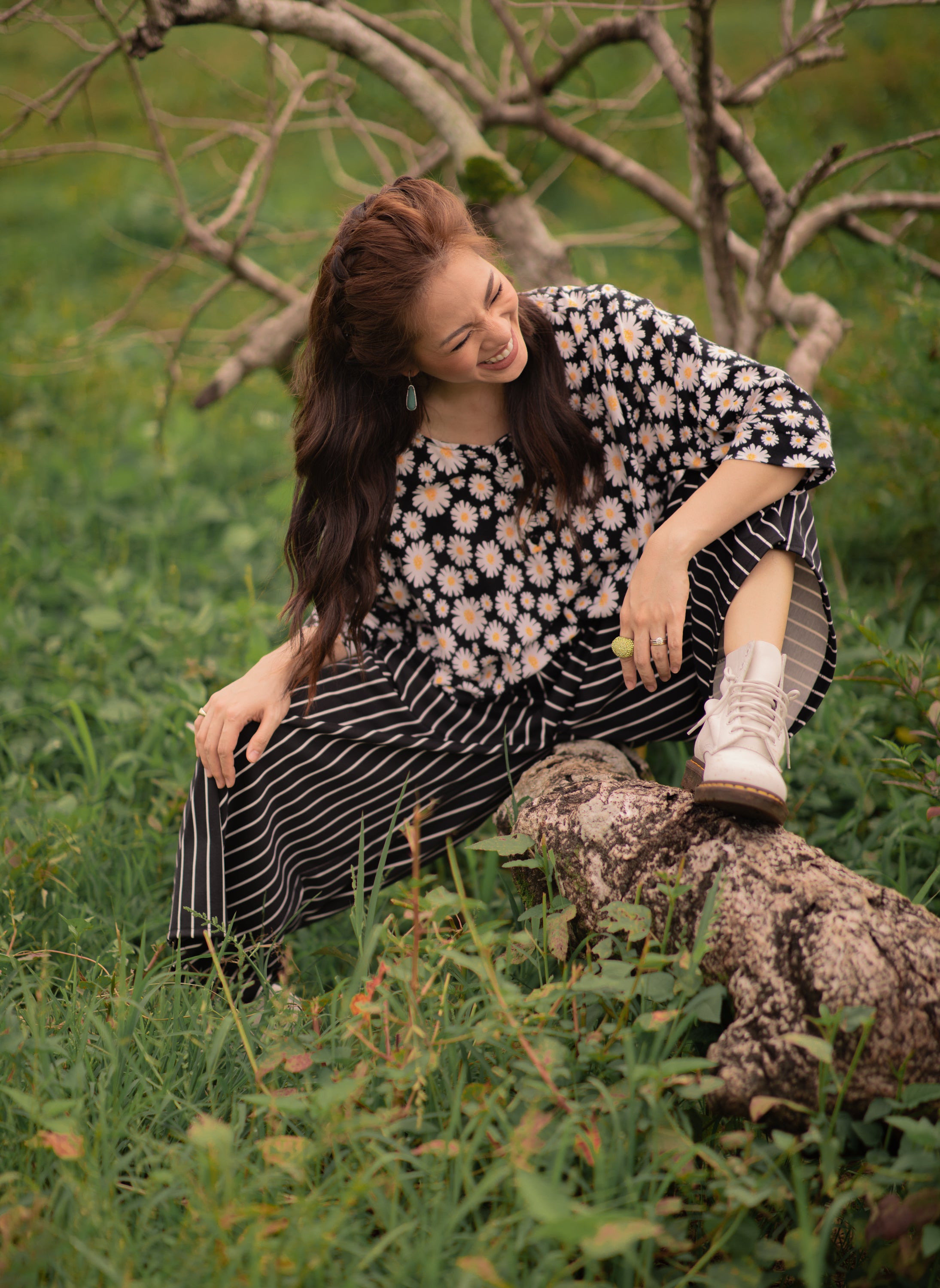 MUM x LDG 1: Urduja Top and Loose Pants Set