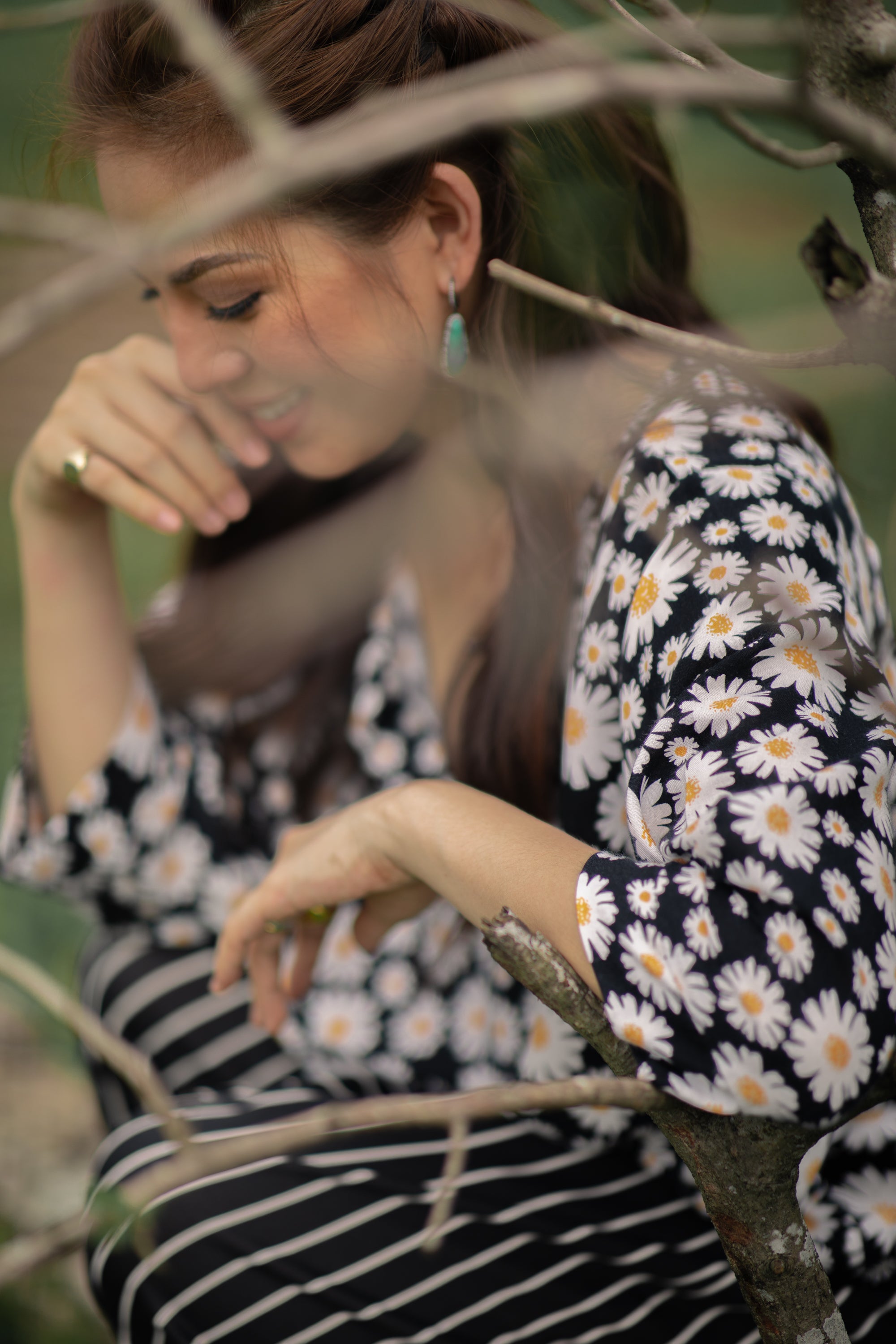 MUM x LDG 1: Urduja Top and Loose Pants Set
