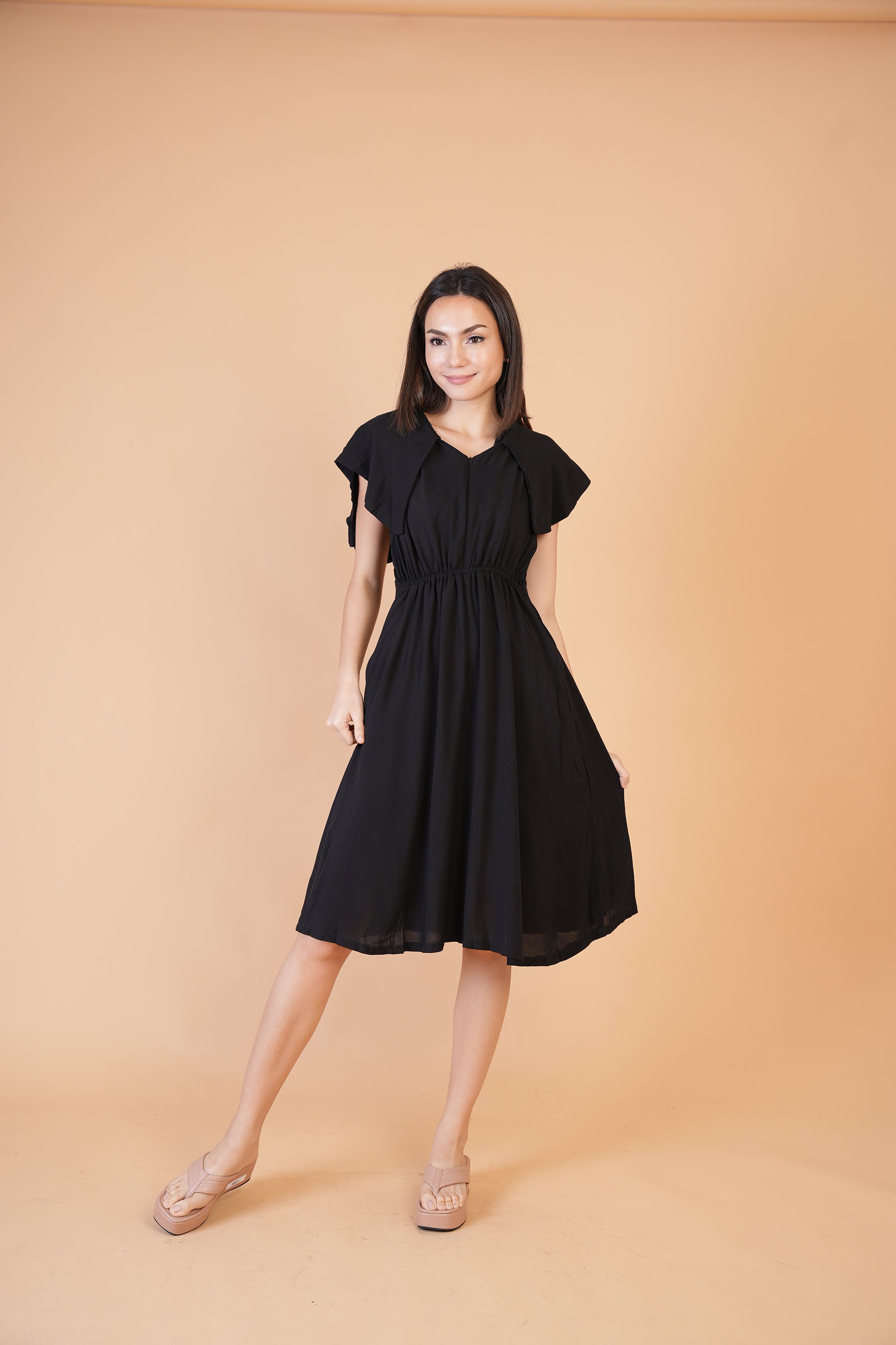 Collar: Olga Dress
