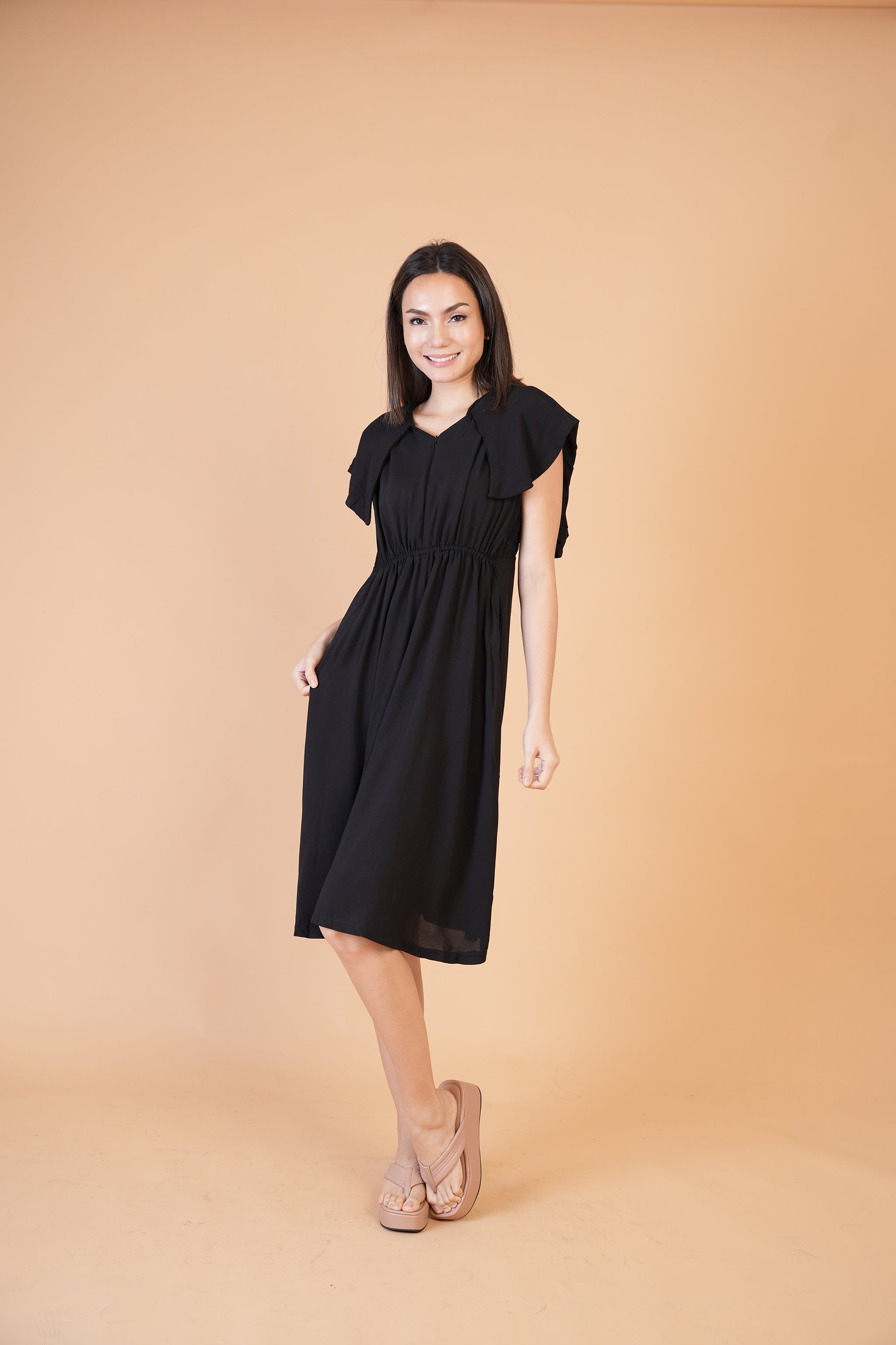 Collar: Olga Dress