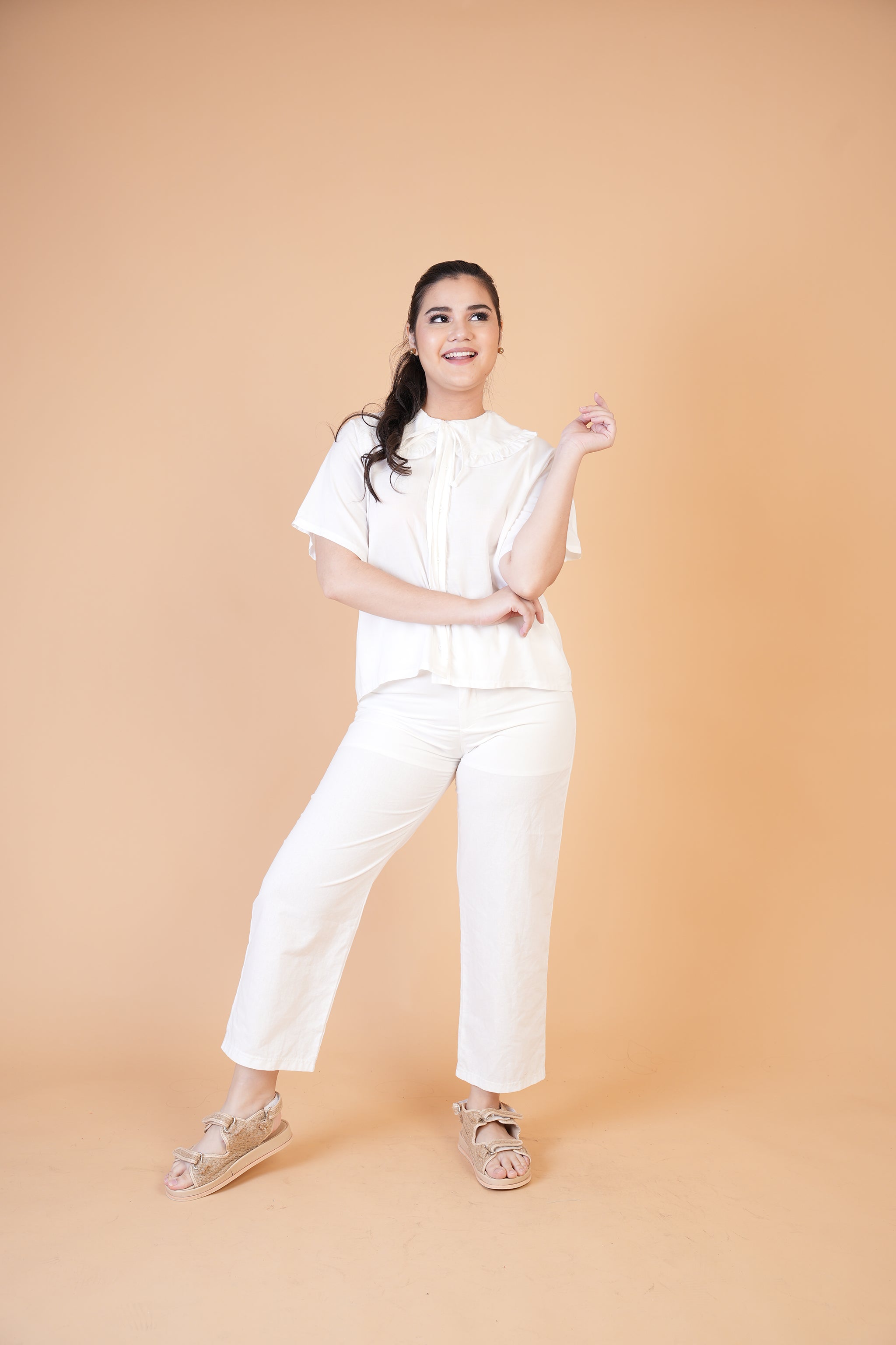 Collar: Vicky Top