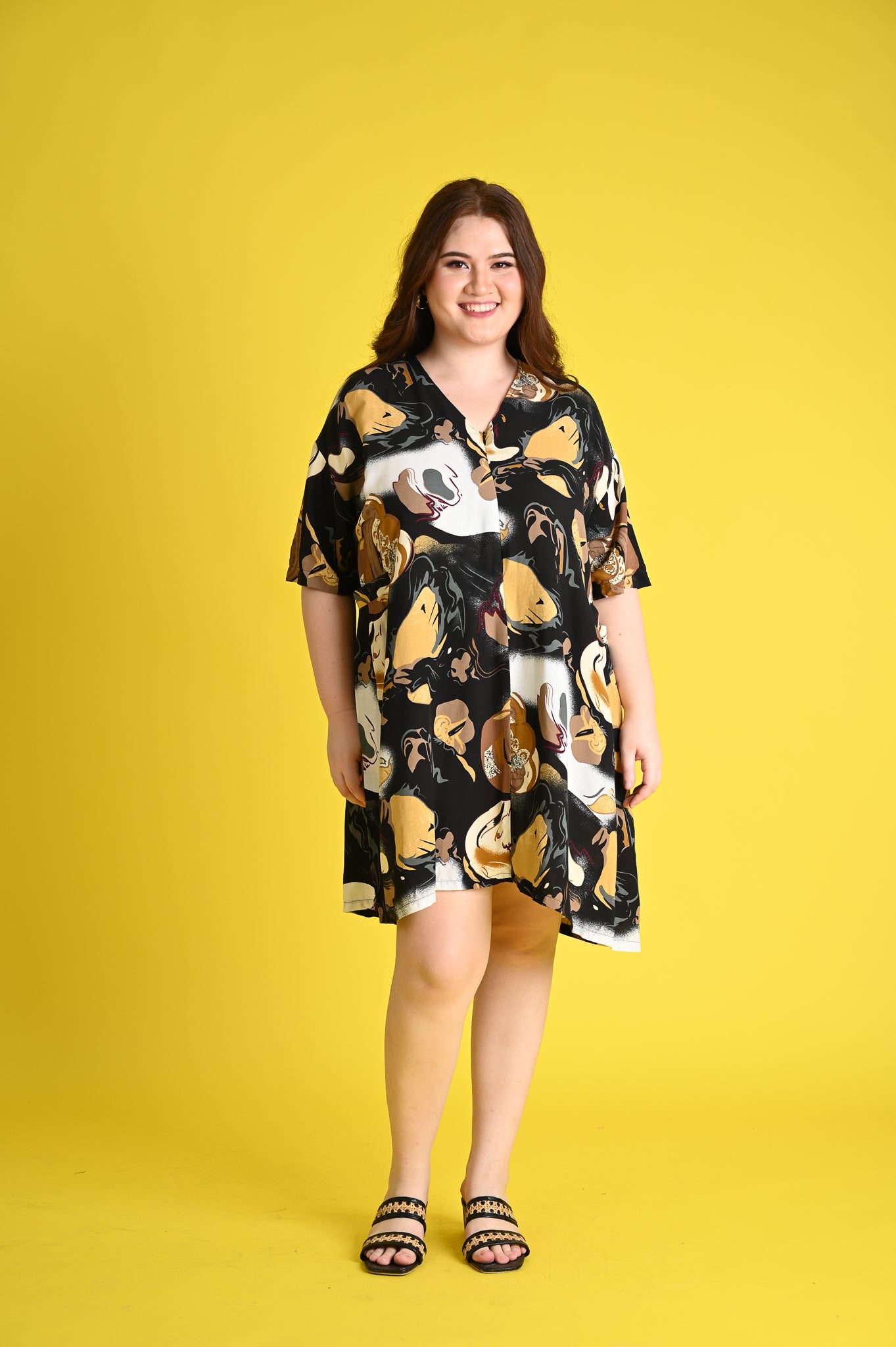 Mini, Midi, Maxi Part 2: France Mini Dress