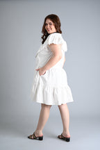 Black and White: Jenni