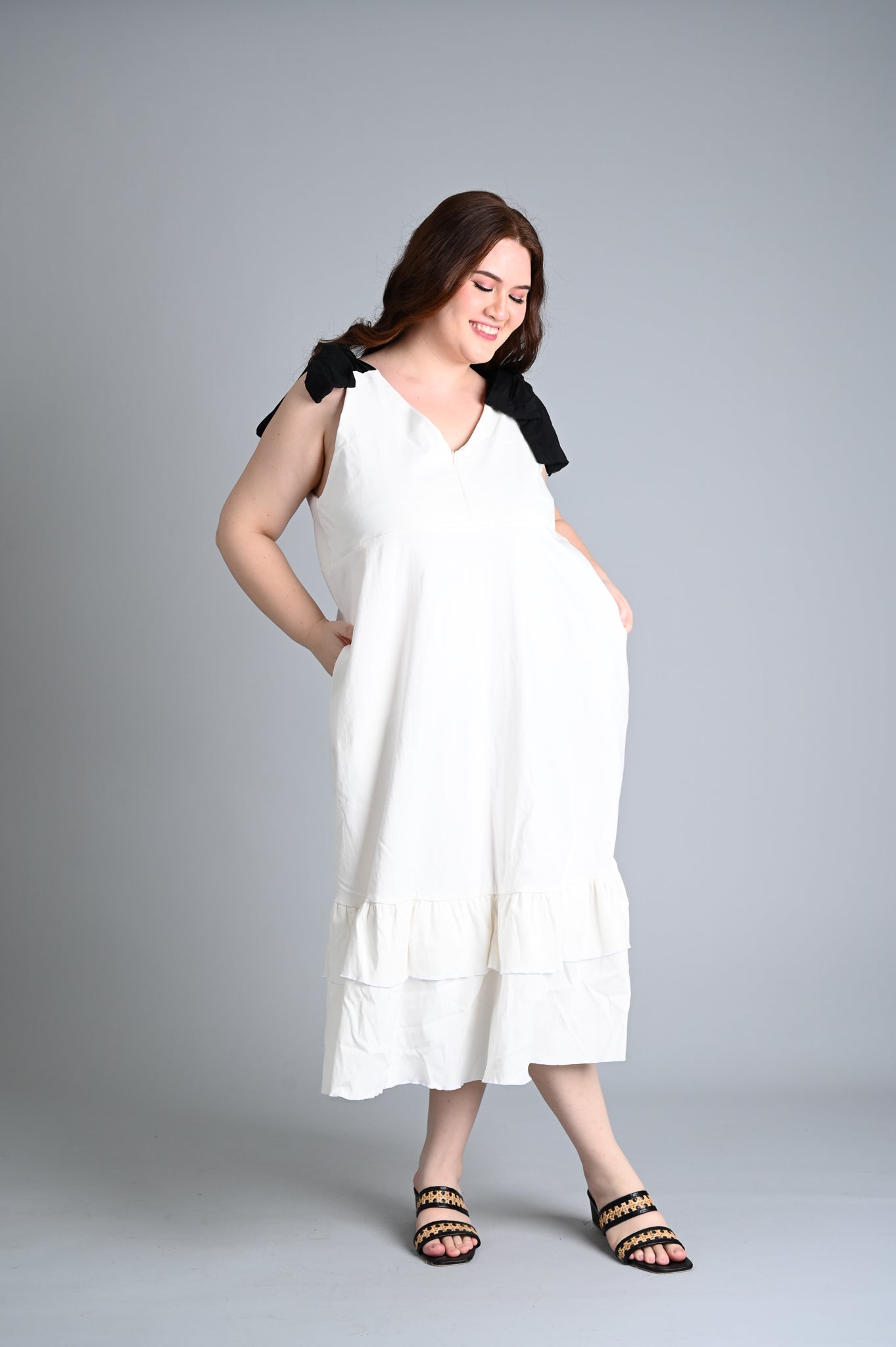 Black and White: Elvera