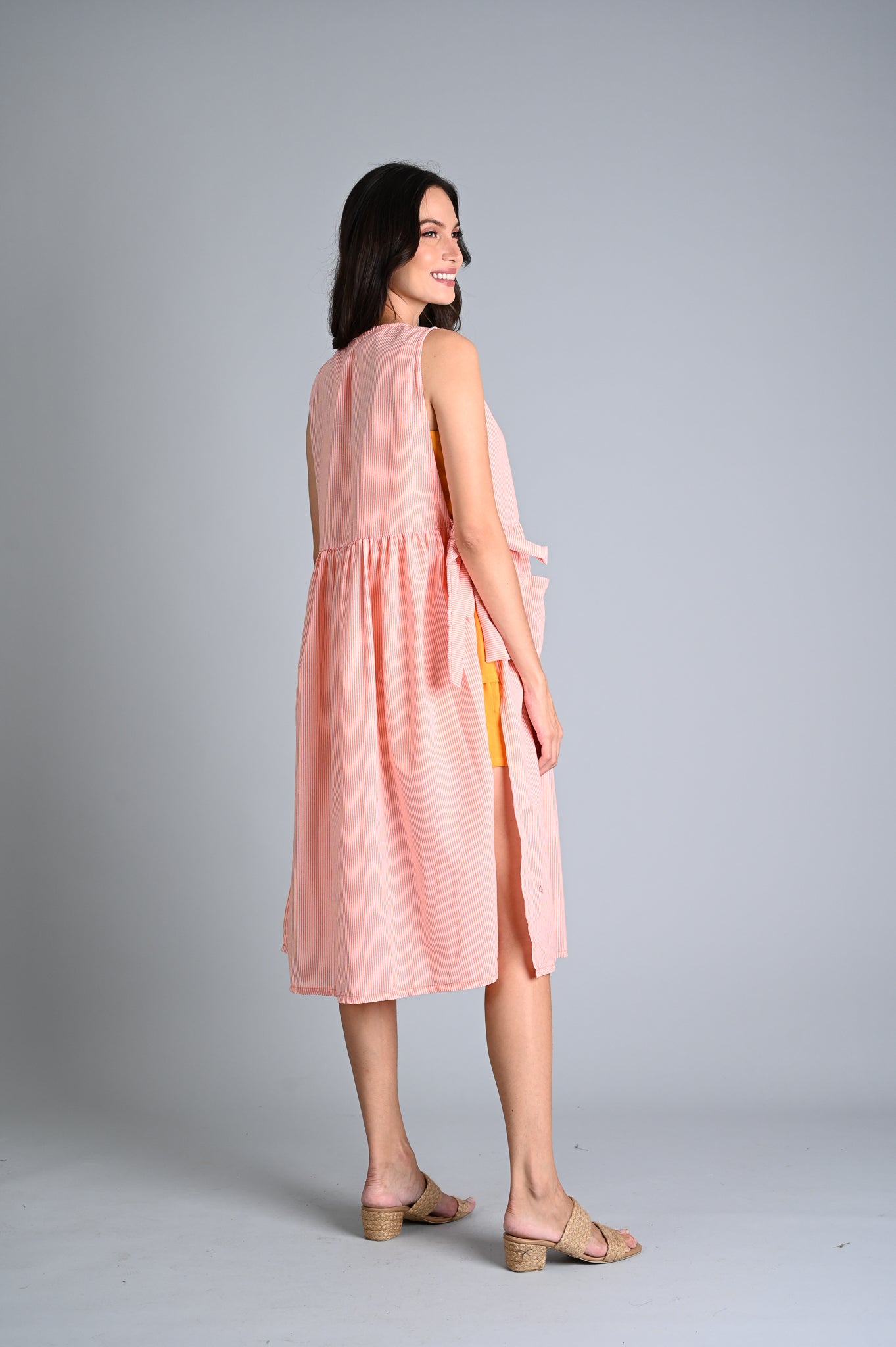 MUM x RPB 7: Madeline Chambray Multi-Purpose Side-Laso Apron/Breastfeeding Cover Pinafore