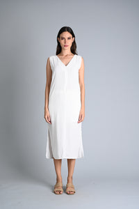 MUM x RPB 3: Ahira Deep Vneck Backless Dress