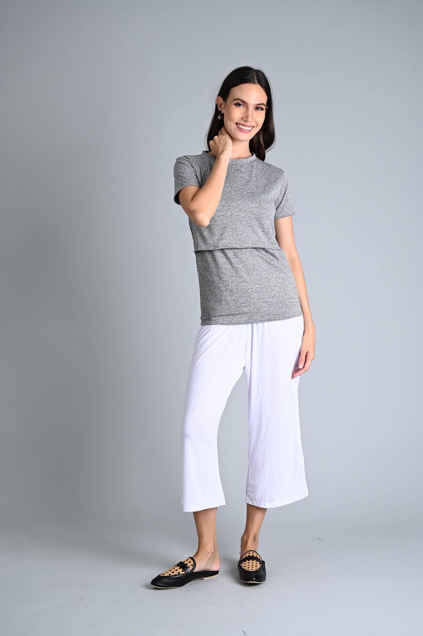 Basic Breastfeeding Shirt in Neutral Tones