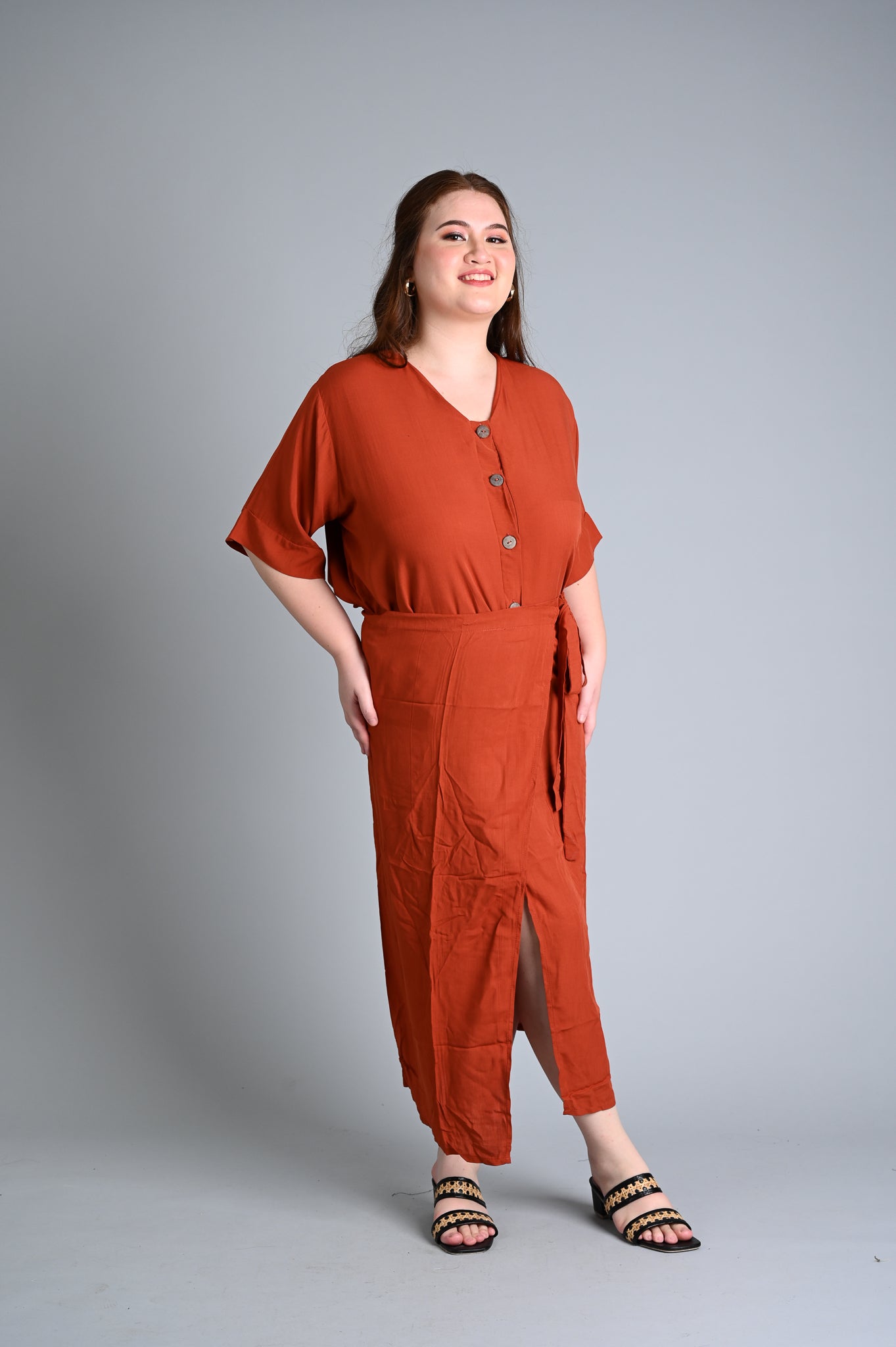 Bottoms: Aerilyn Sarong Skirt