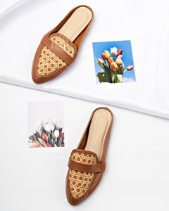 Lola Becca 06: Estancia Mules
